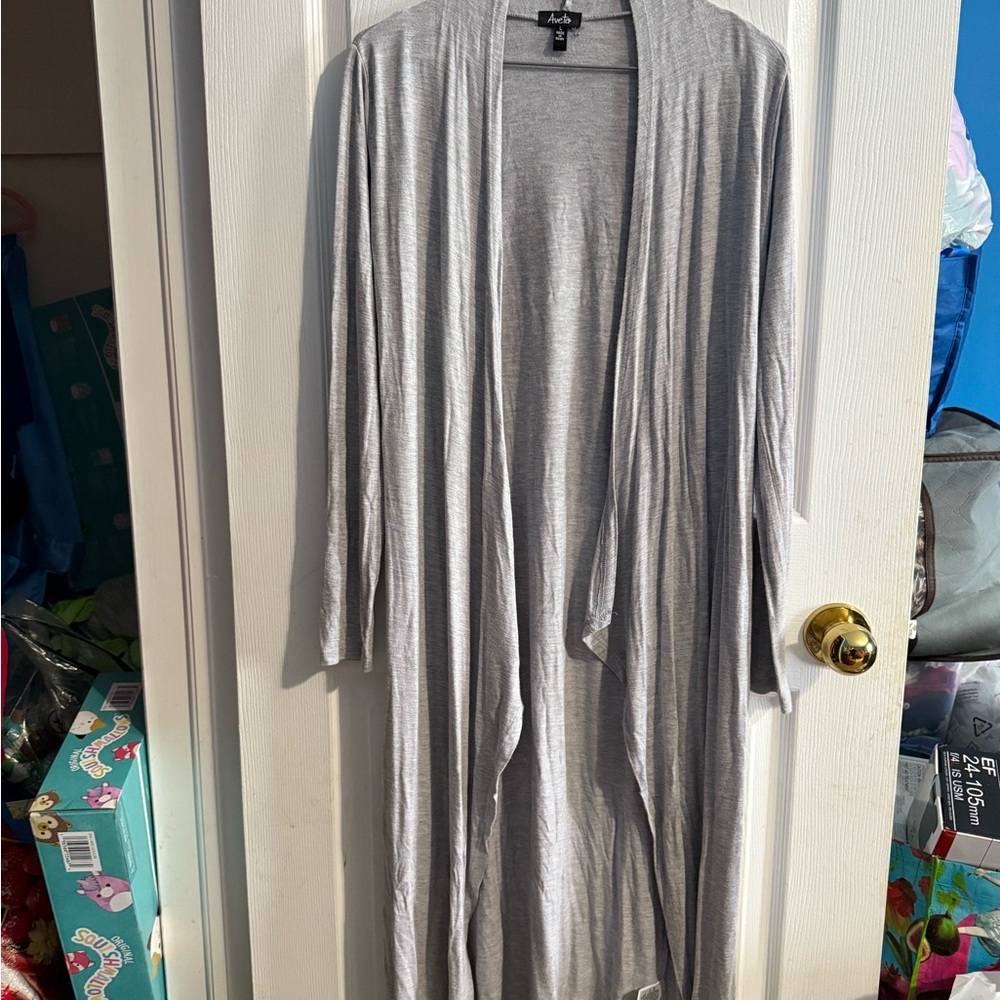 🎀 Elegant Light Gray Women's Cardigan